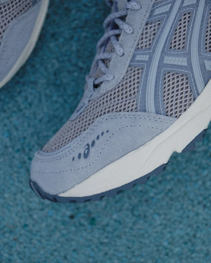 Кроссовки унисекс ASICS GEL-1090v2 Mid Grey/Mid Grey