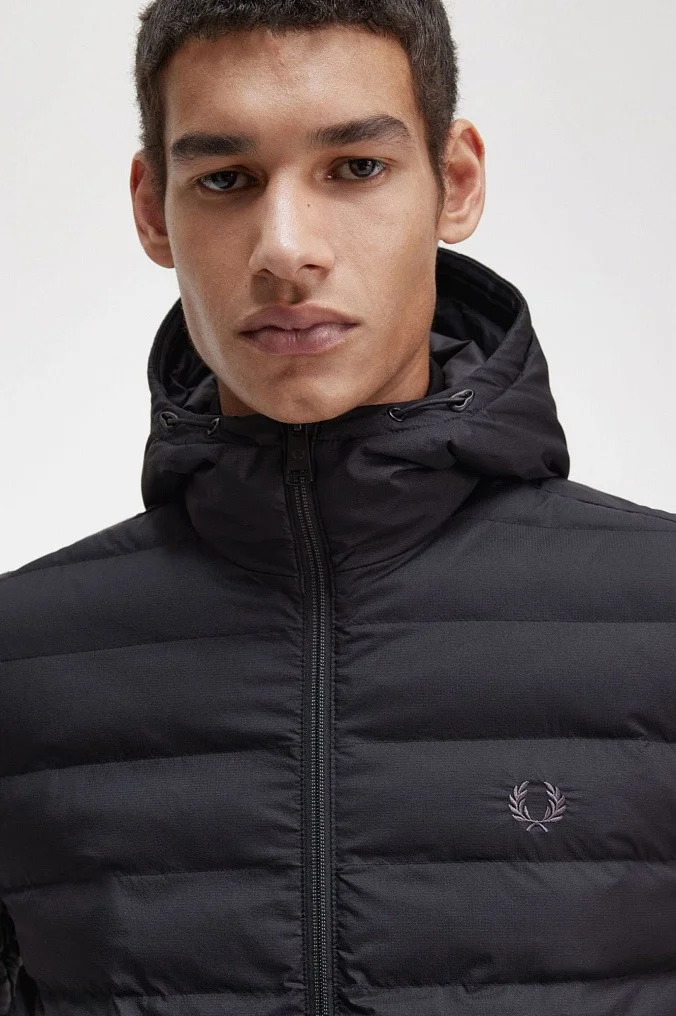 Куртка Fred Perry Hooded Insulated Jacket